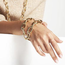 Carica l'immagine nel visualizzatore di Gallery, Bracciale Dorato Catena Forzatina UnoAerre